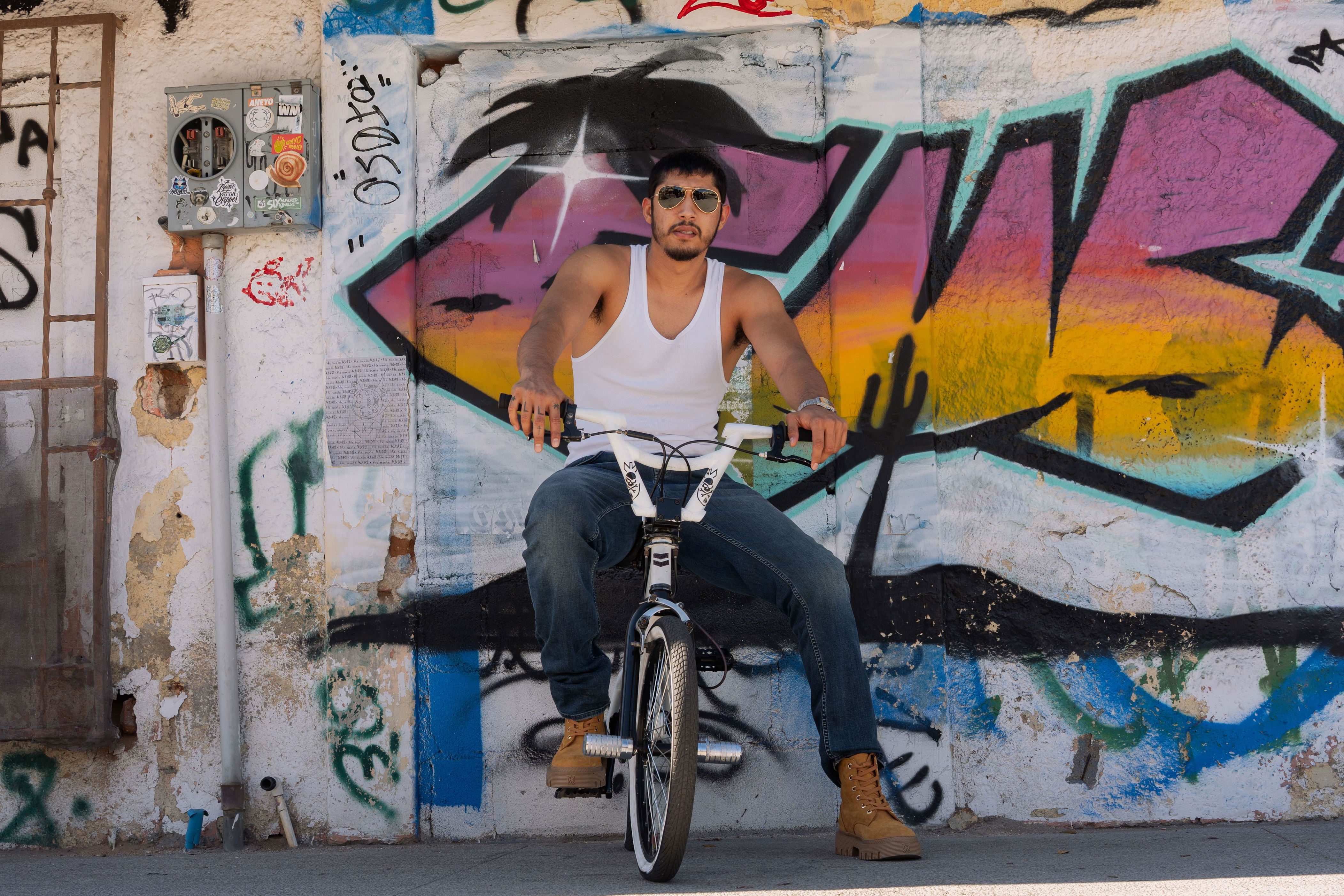 How 23-year-old Netón Vega went from writing for Peso Pluma to a hit ...