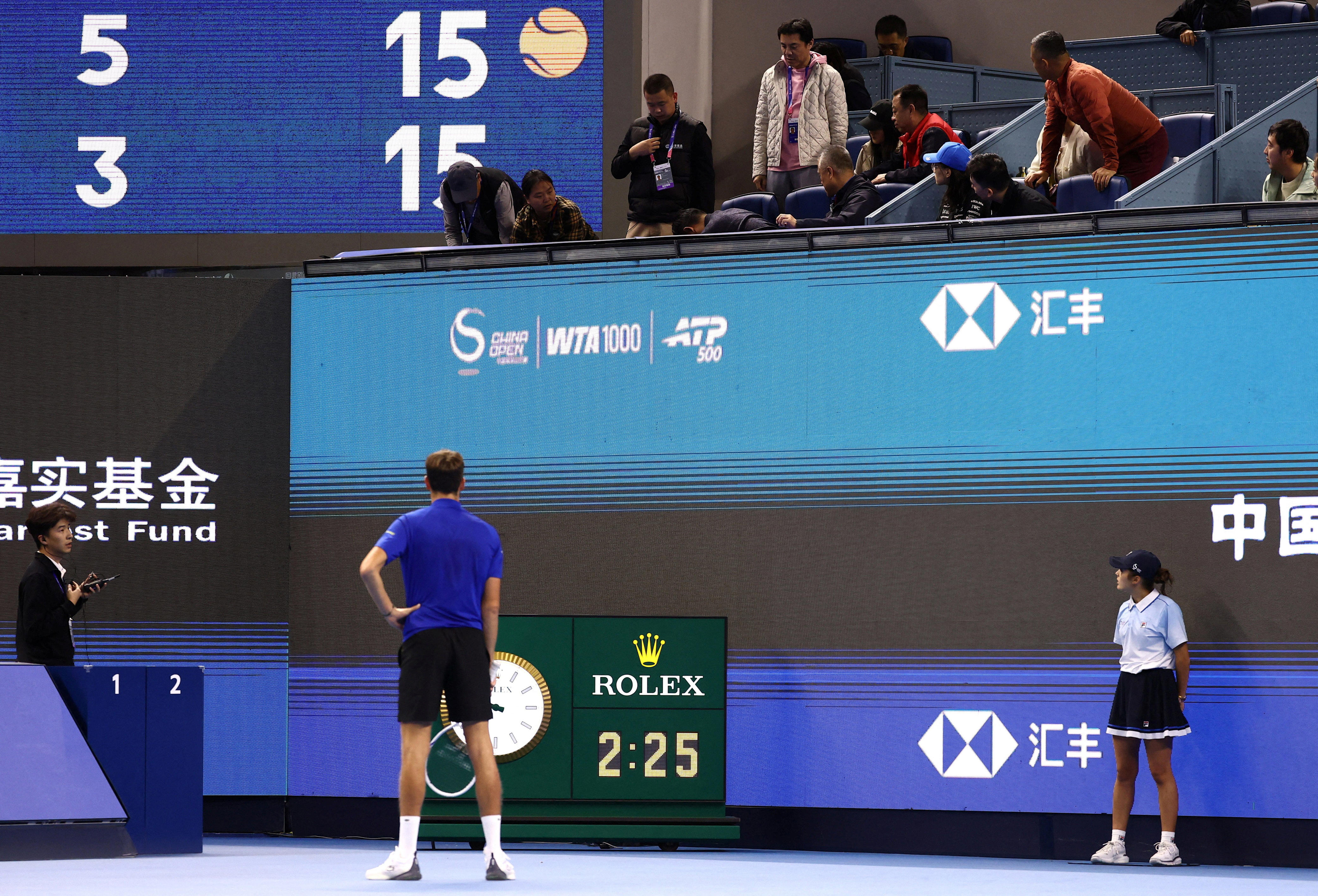 Daniil Medvedev DQ'd after hitting China Open fan with ball: What we know