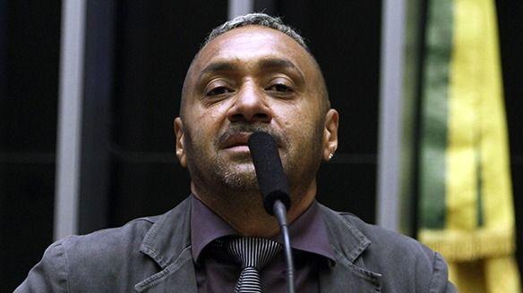 De 1,3 milhão a 5 mil votos: como cearenses derrubaram Tiririca após 14 anos eleito por SP