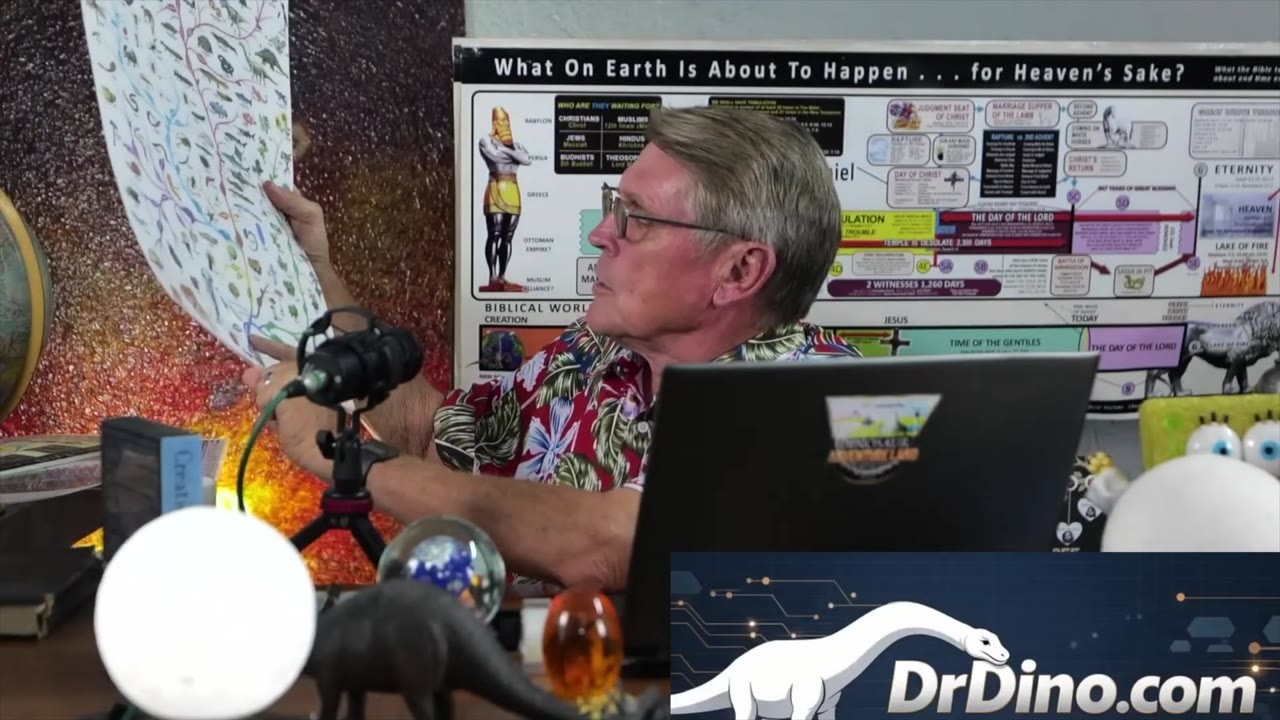 He tried to disprove bird evolution by comparing chickens to T rex ...