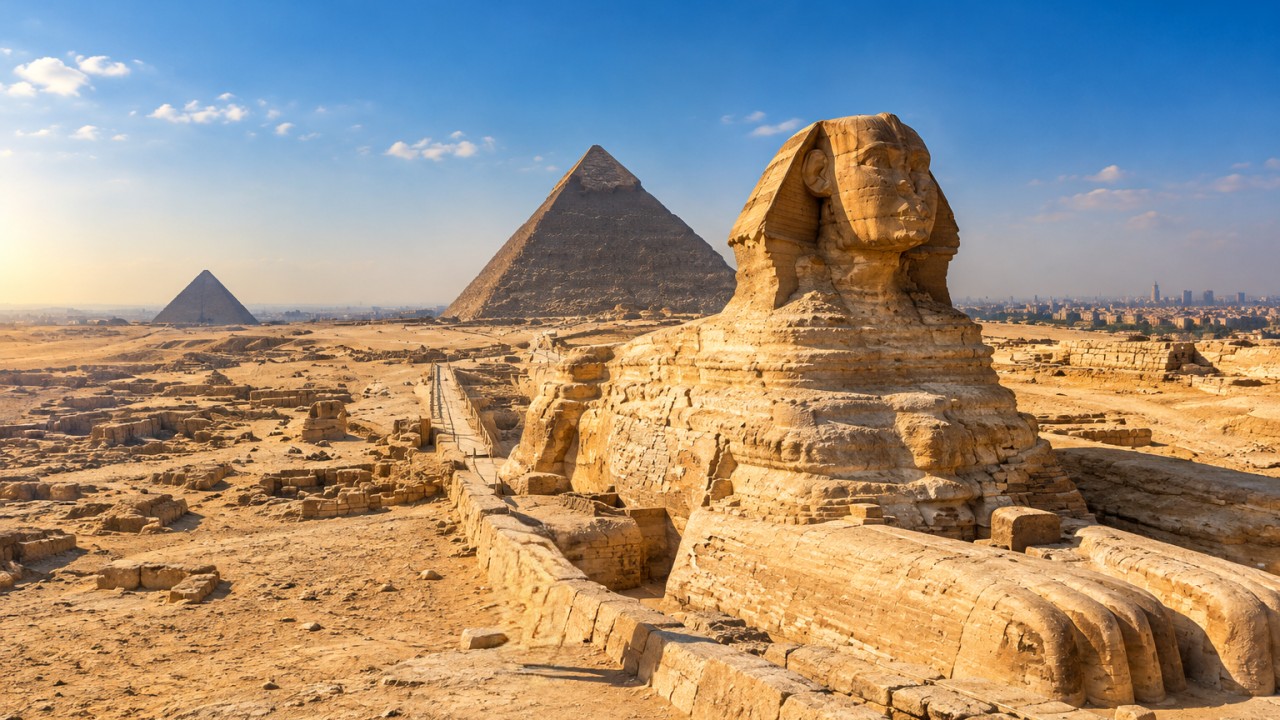 Why 12th century Arab scholars wrote about a second sphinx