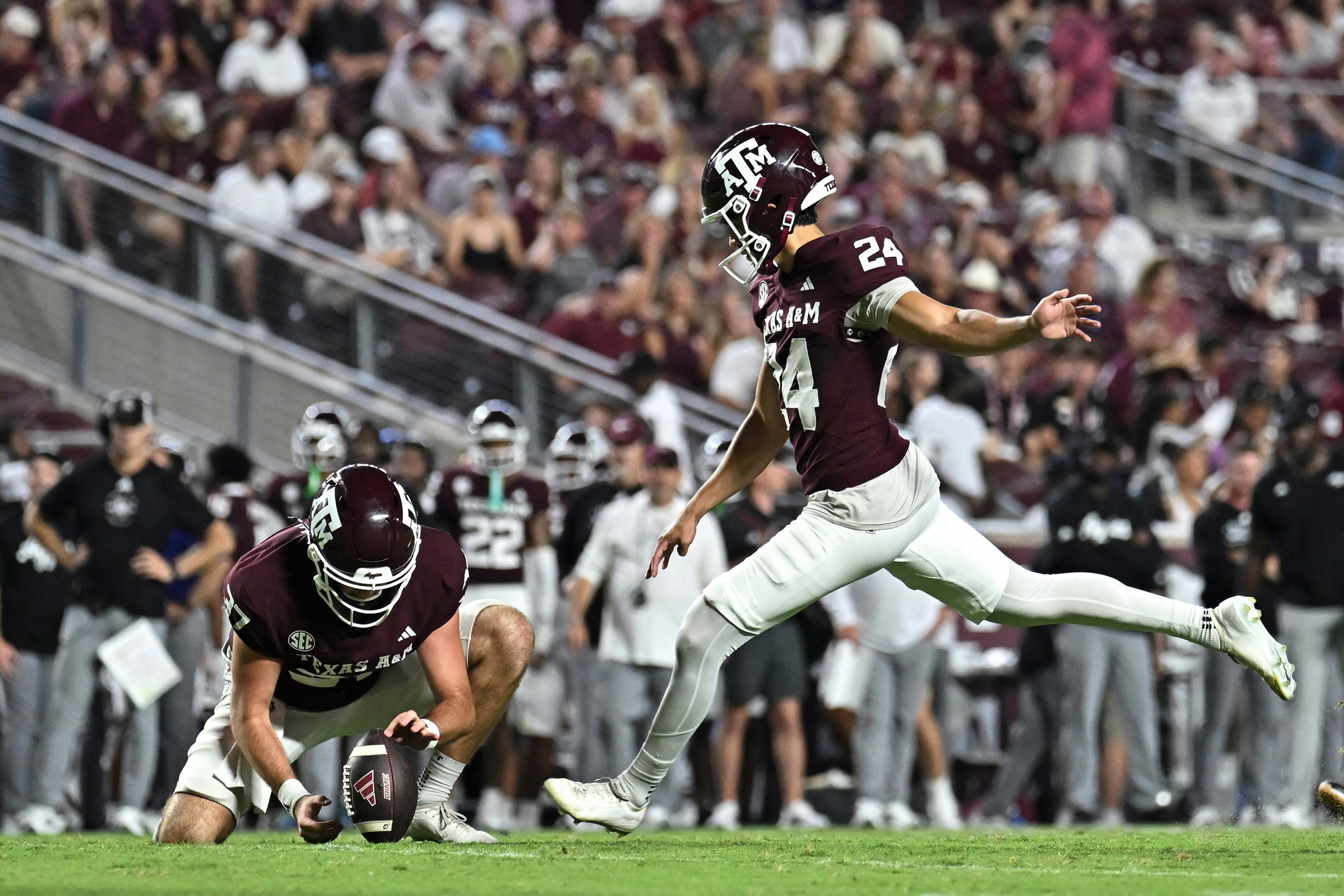 David Olano earns co-SEC special teams player of the week