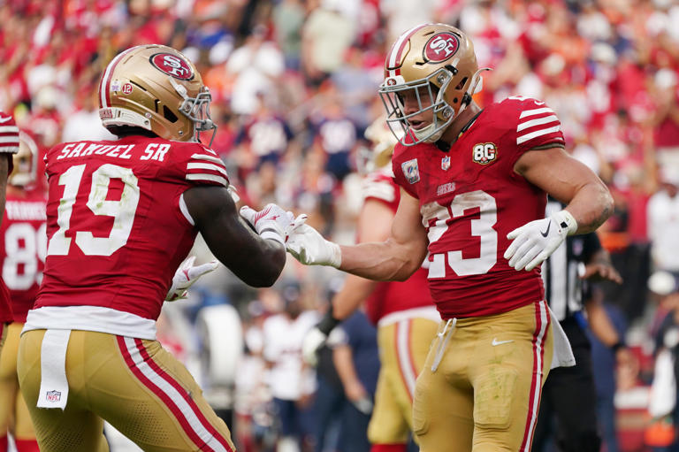 49ers older offensive players continue to carry the team