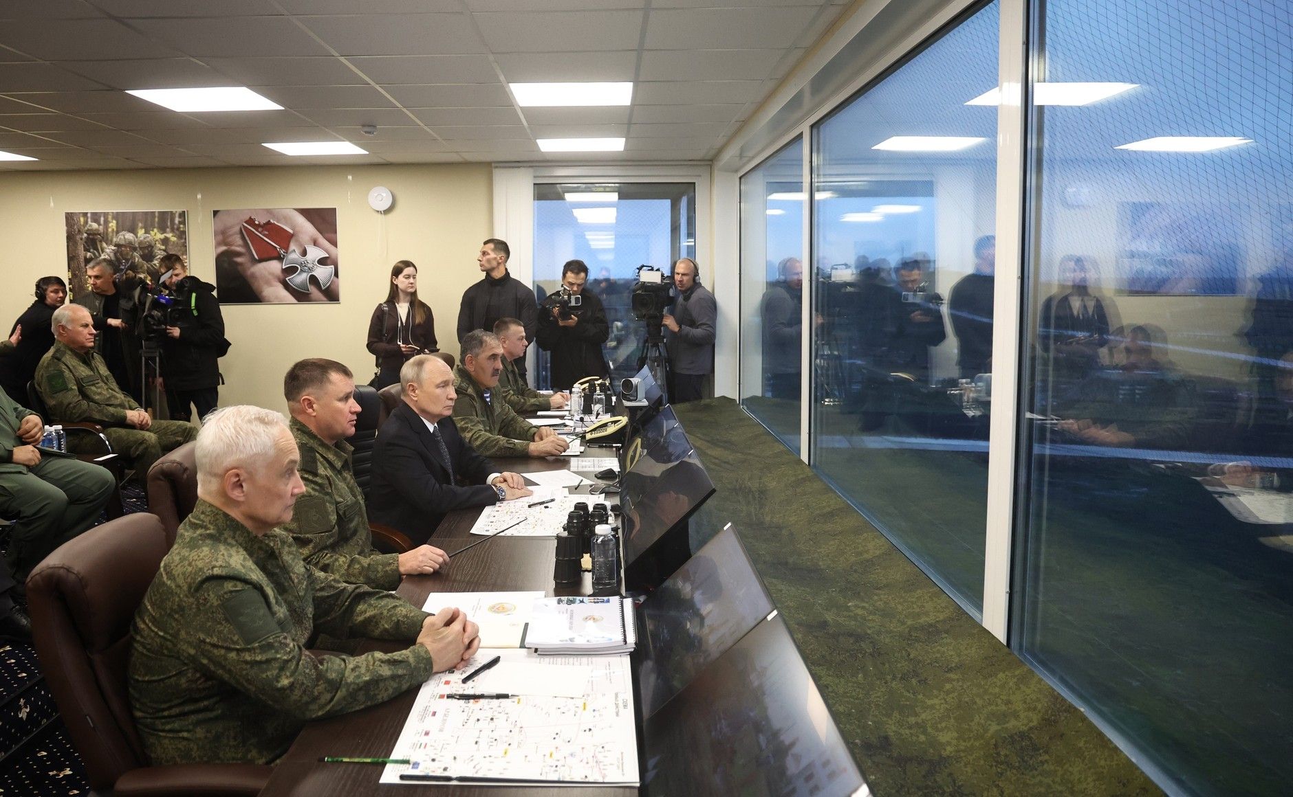 Russia's uncrewed robot tank fails during debut military display in ...