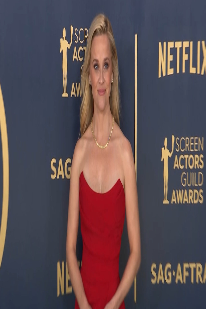 Reese Witherspoon shines at the Screen Actors Guild Awards
