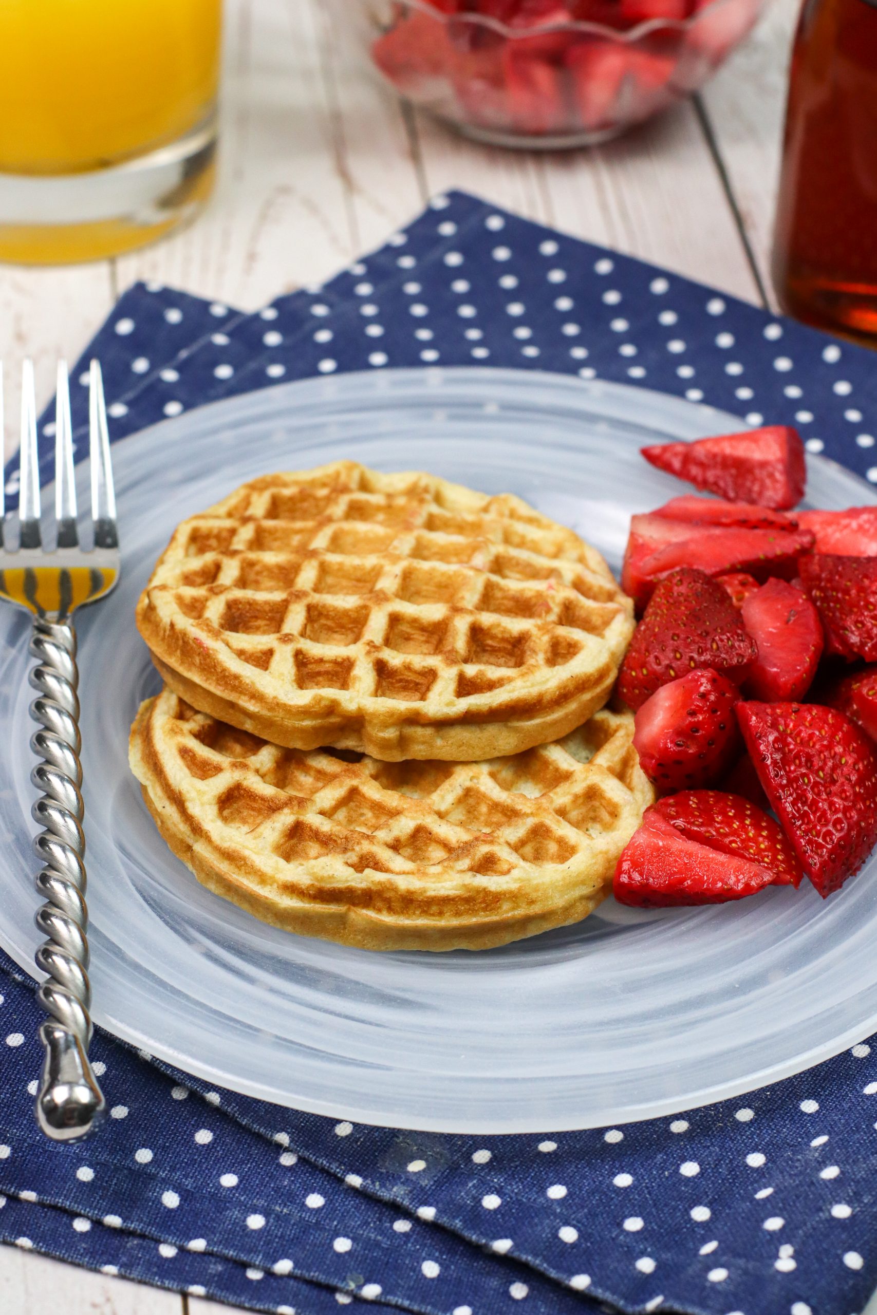 Easy 2-point Weight Watchers waffles ready in 4 minutes