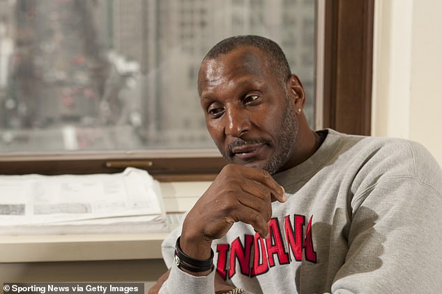 Report: Chicago Bears legend subdued by stadium security after scuffle