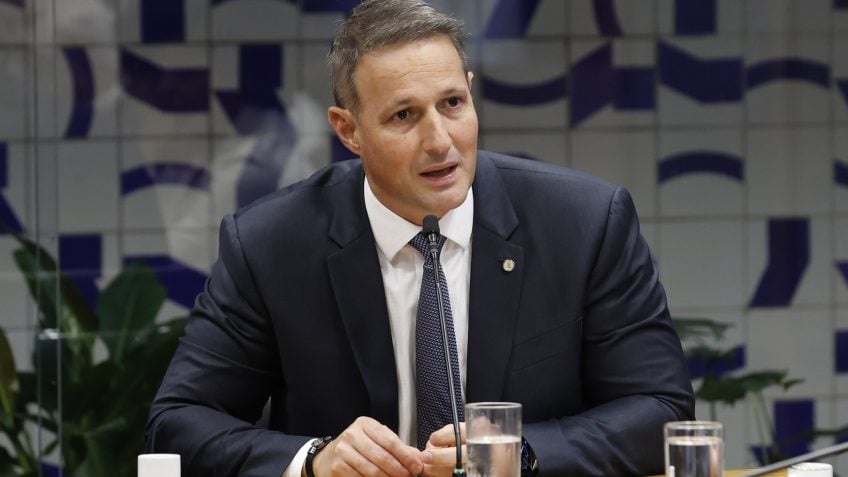 Guilherme Derrite durante sessão no Senado Federal (Foto: Instagram)