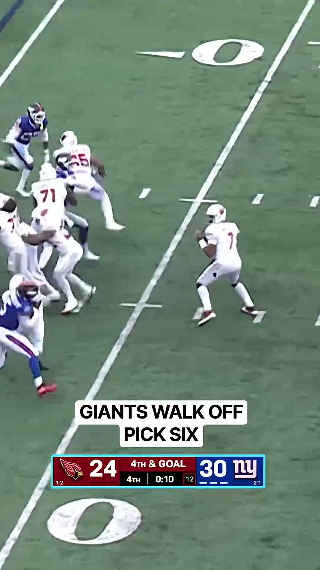 Giants beat Cardinals on walk-off pick six