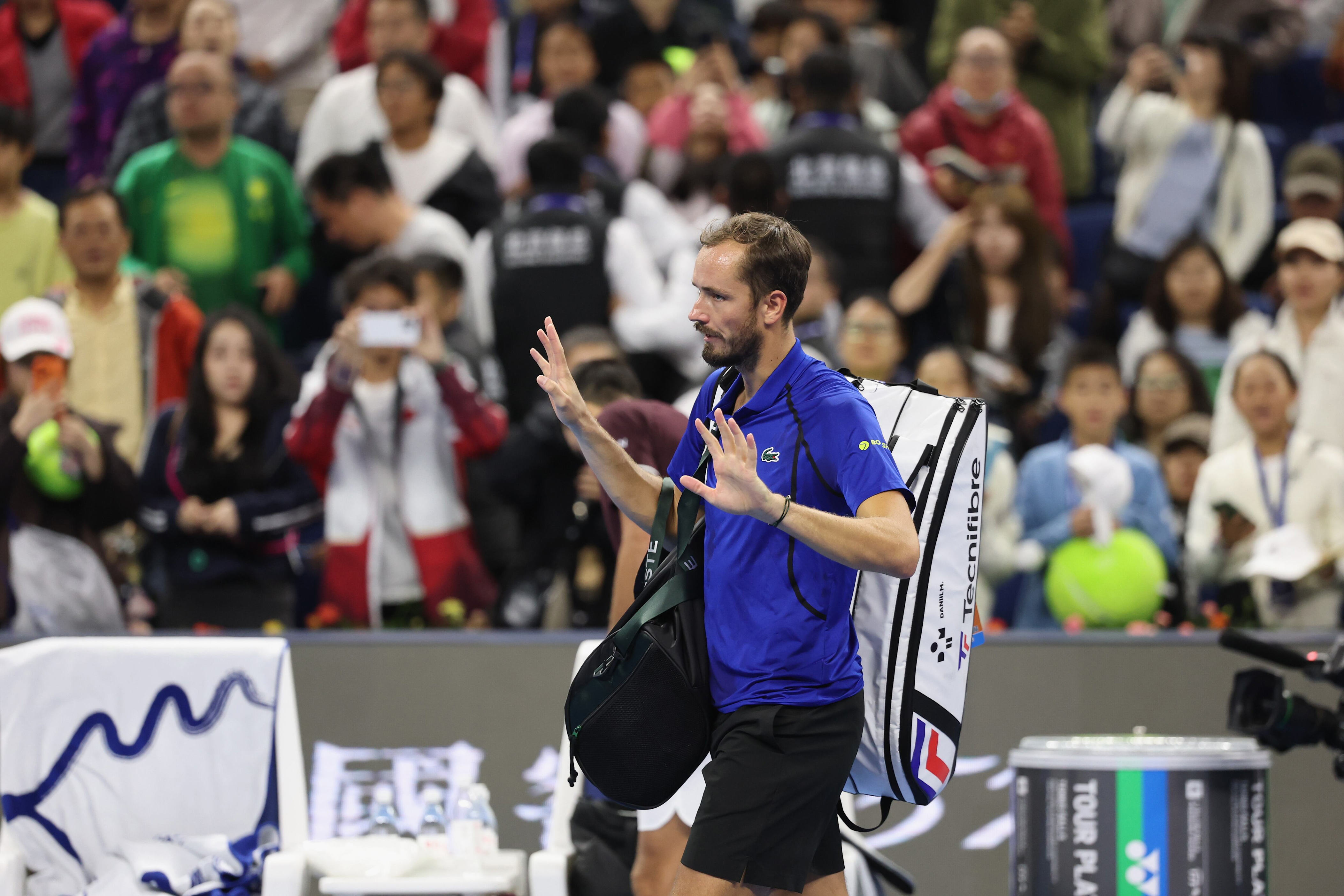Daniil Medvedev disqualified from China Open after hitting spectator in ...