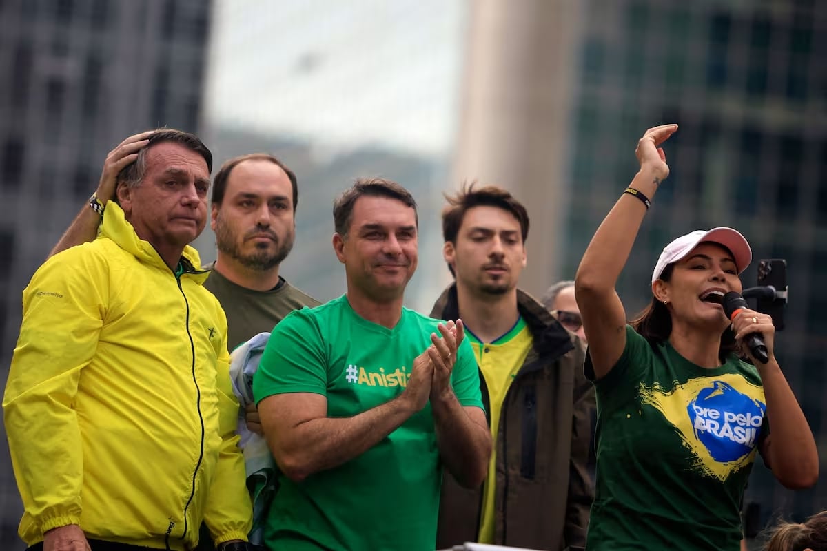 Nuevo revés de la familia Bolsonaro frente a Lula pone en duda el ...