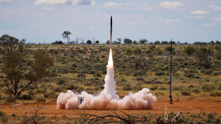 Students launch designs in Australian Universities Rocket Competition ...