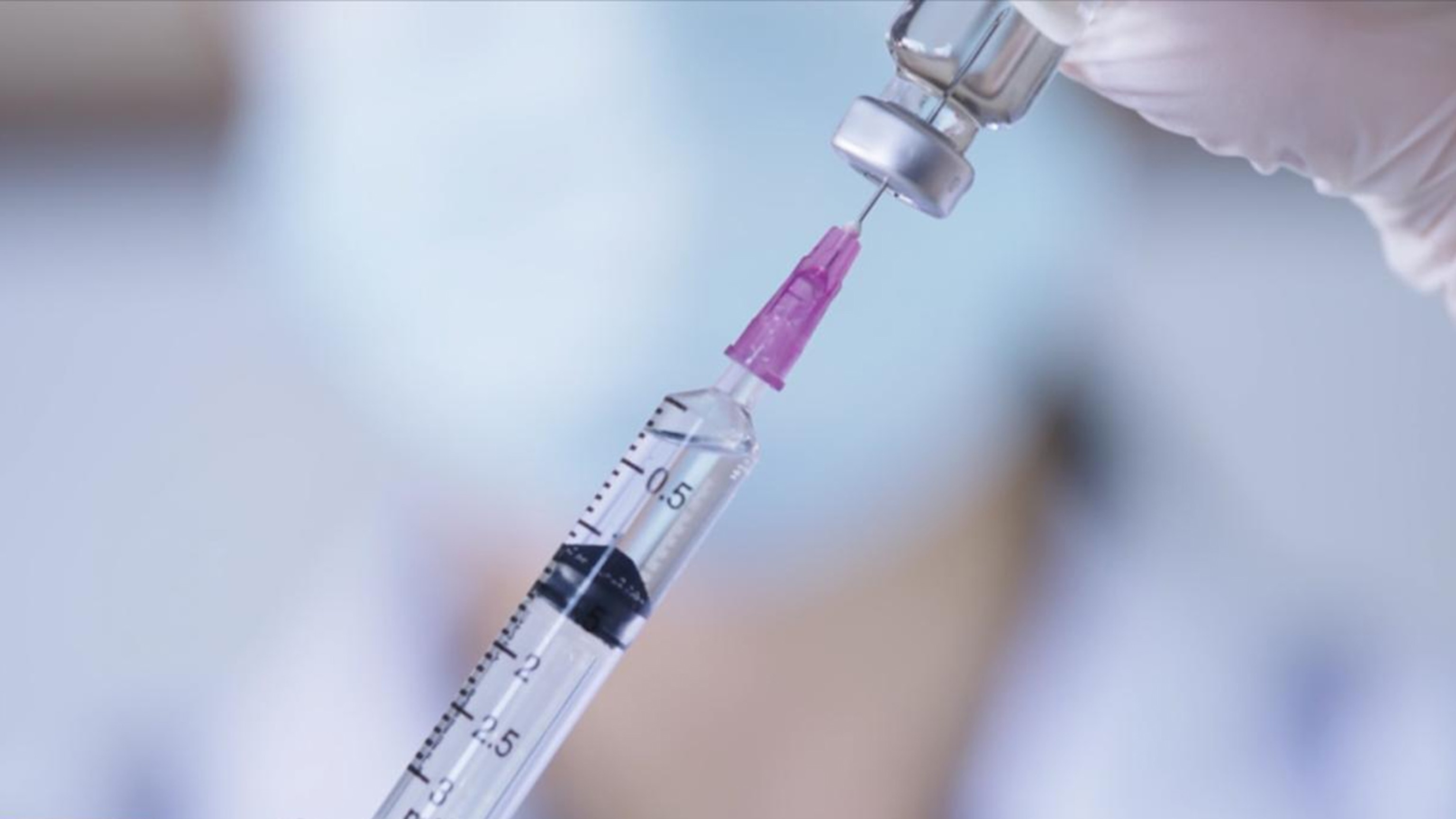 When to get a flu shot as states report early surge in cases