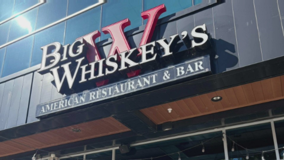 Sports bar closes in Owensboro