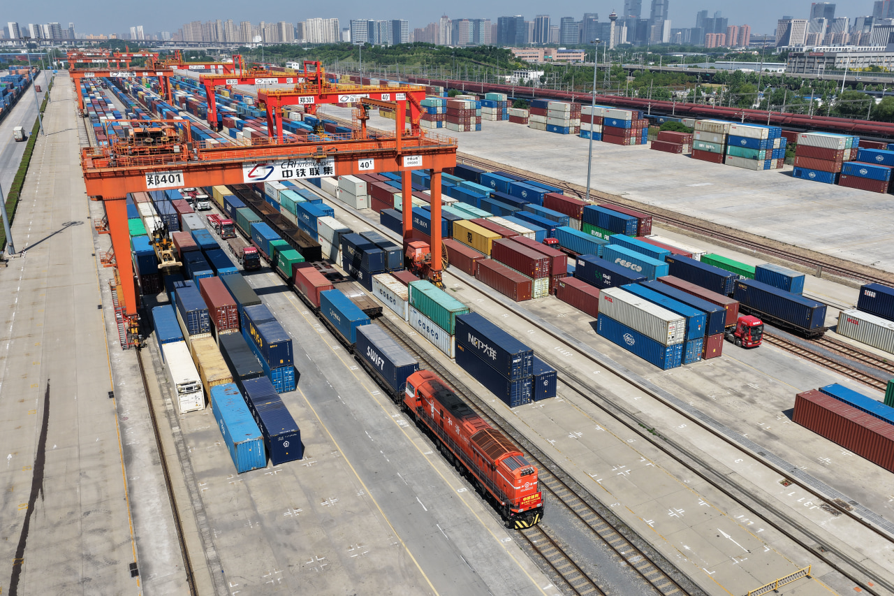 Germany and France are proposing a new weapon to counter flood of Chinese goods
