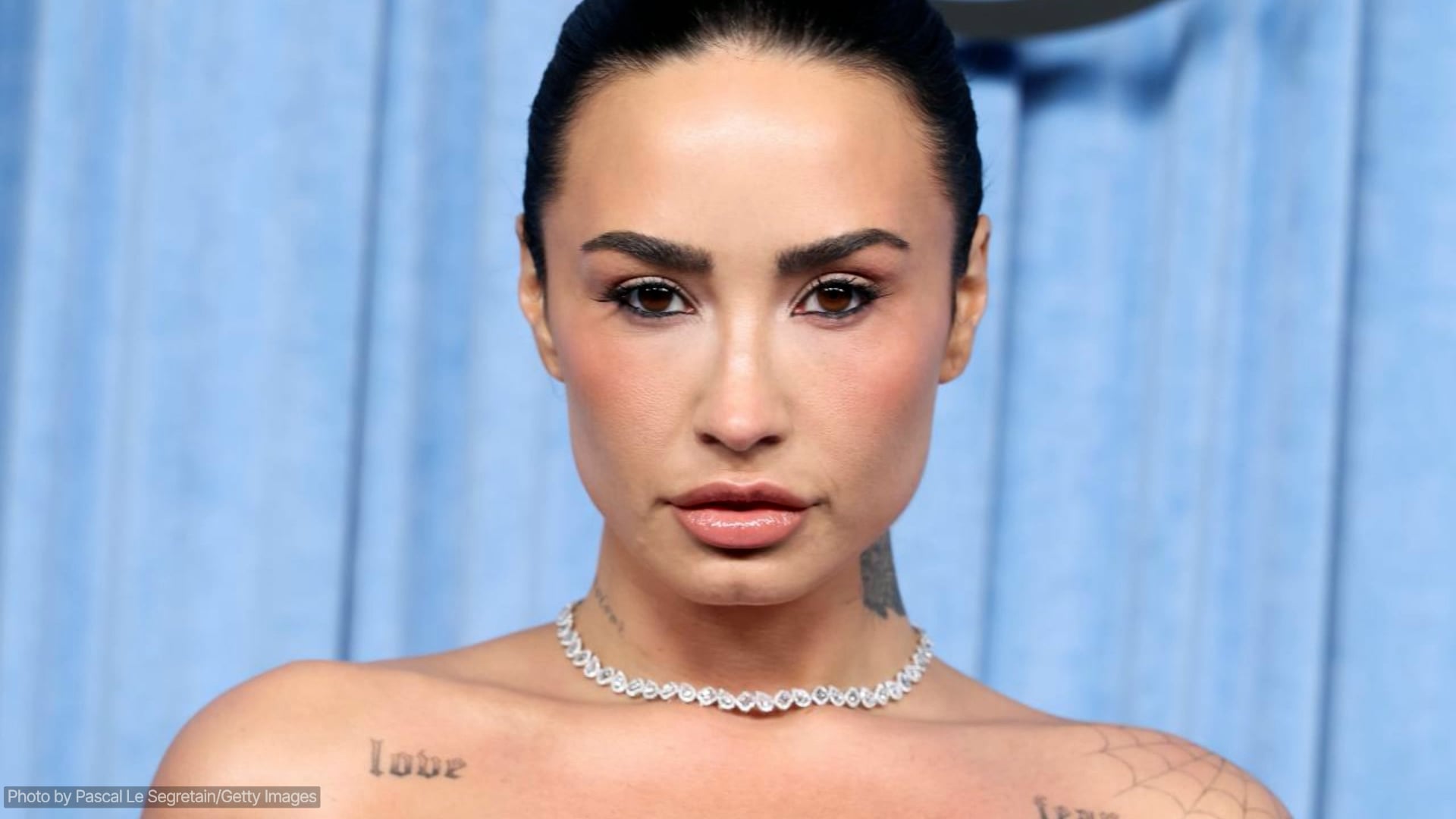 Celebrities who have had actual ghost encounters