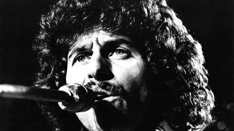 1977 hit, with 34-year-old Johnny Rivers, is still a slow-dance ...