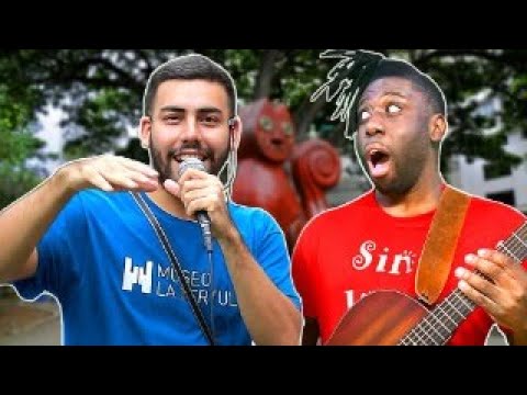 Spanish tour guide shocks customers when he suddenly starts to rap