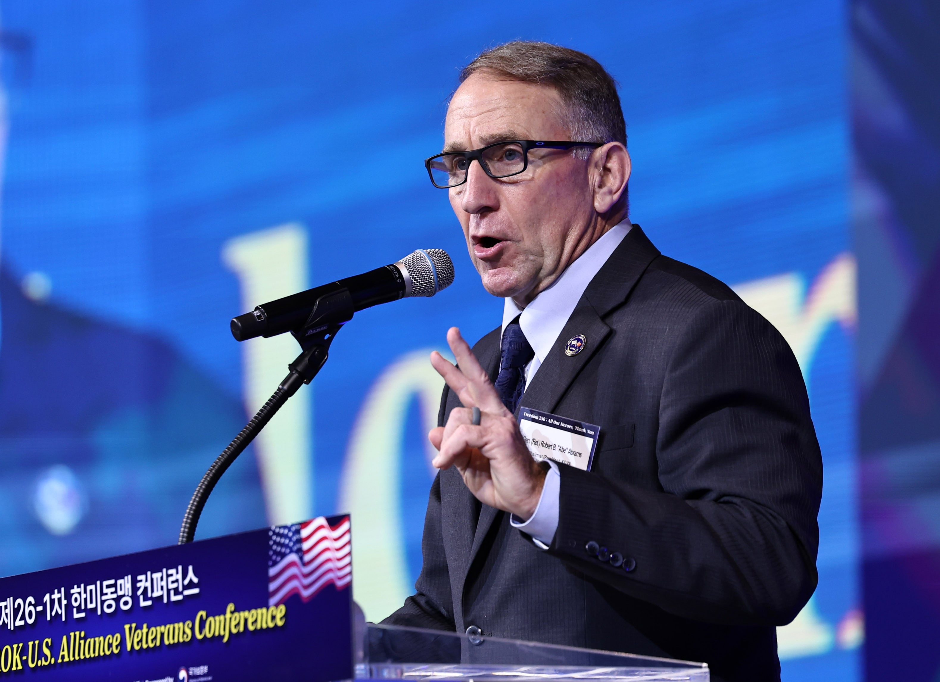 Former USFK commander warns OPCON timeline risks