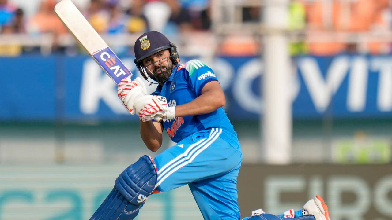 'Same thing could happen at 2027 World Cup': Dinesh Karthik hails Rohit ...