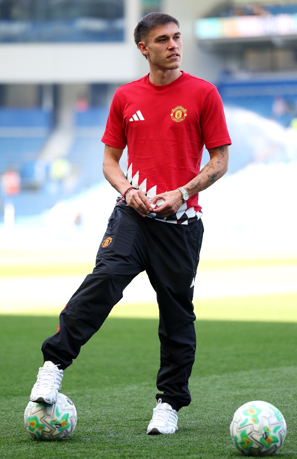 Man Utd star reveals surprise injury recovery method after ACL surgery