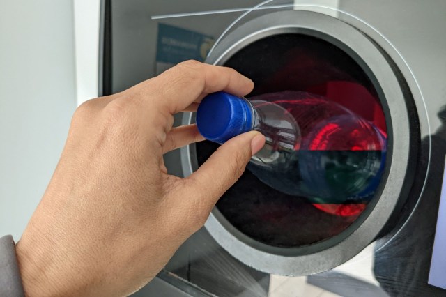 Singapore shoppers bring armloads of bottles and cans as 10-cent return ...