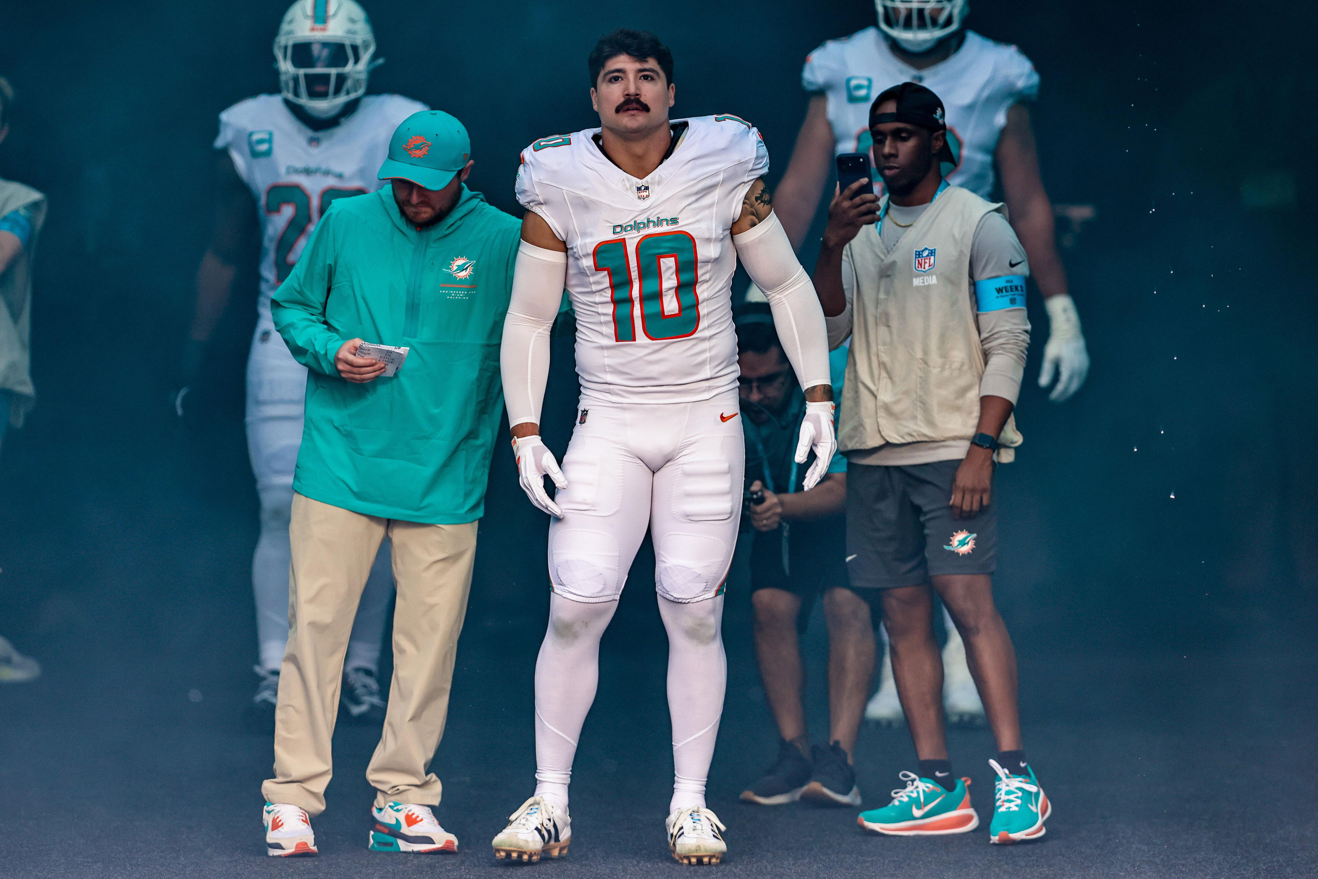 Miami Dolphins fans: The roster’s current best player(s)