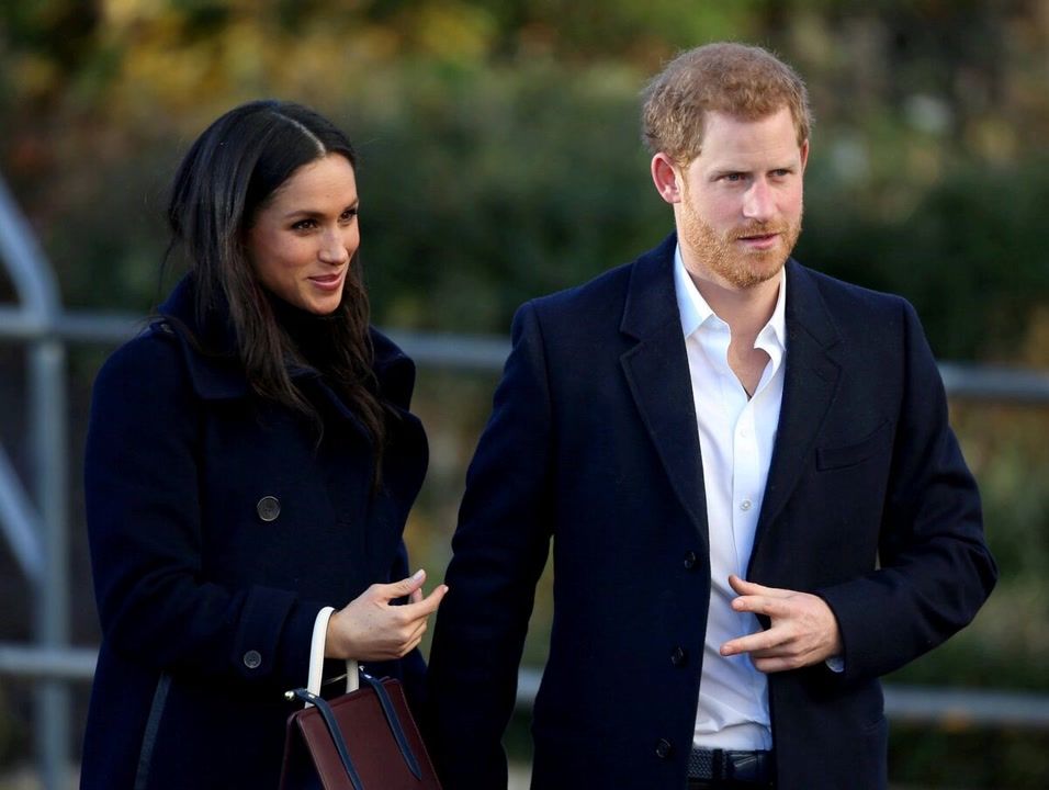 Harry and Meghan attempt casual despite rigidity in odd new sighting