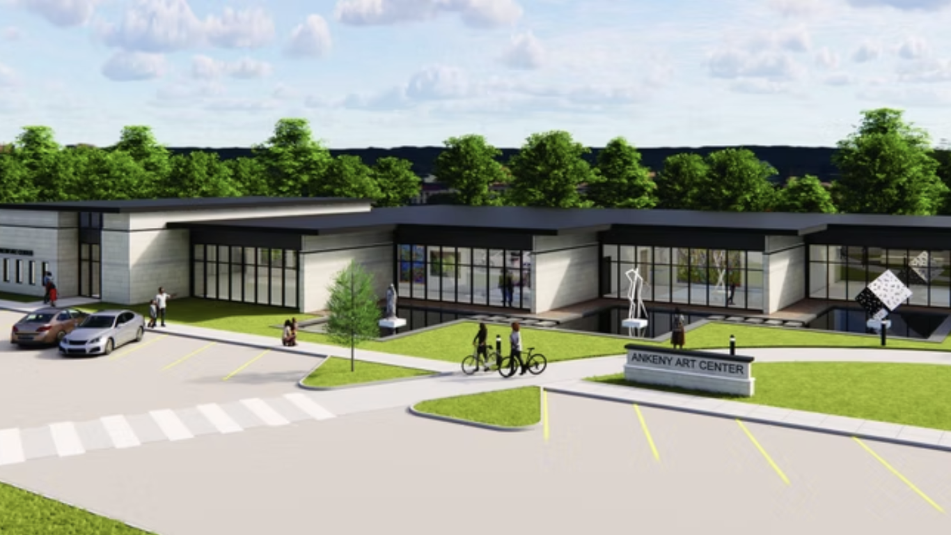 Ankeny Art Center plans to move uptown