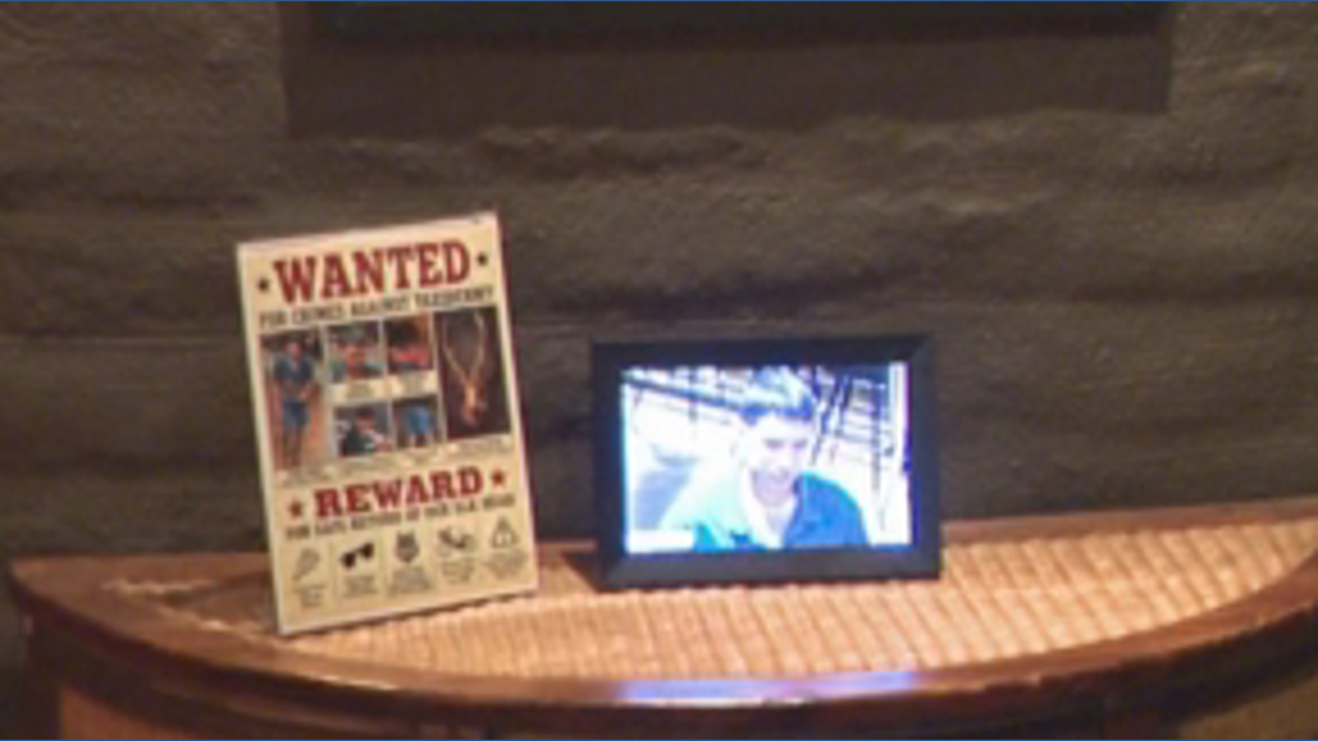 Tempe restaurant wants its stolen deer head back