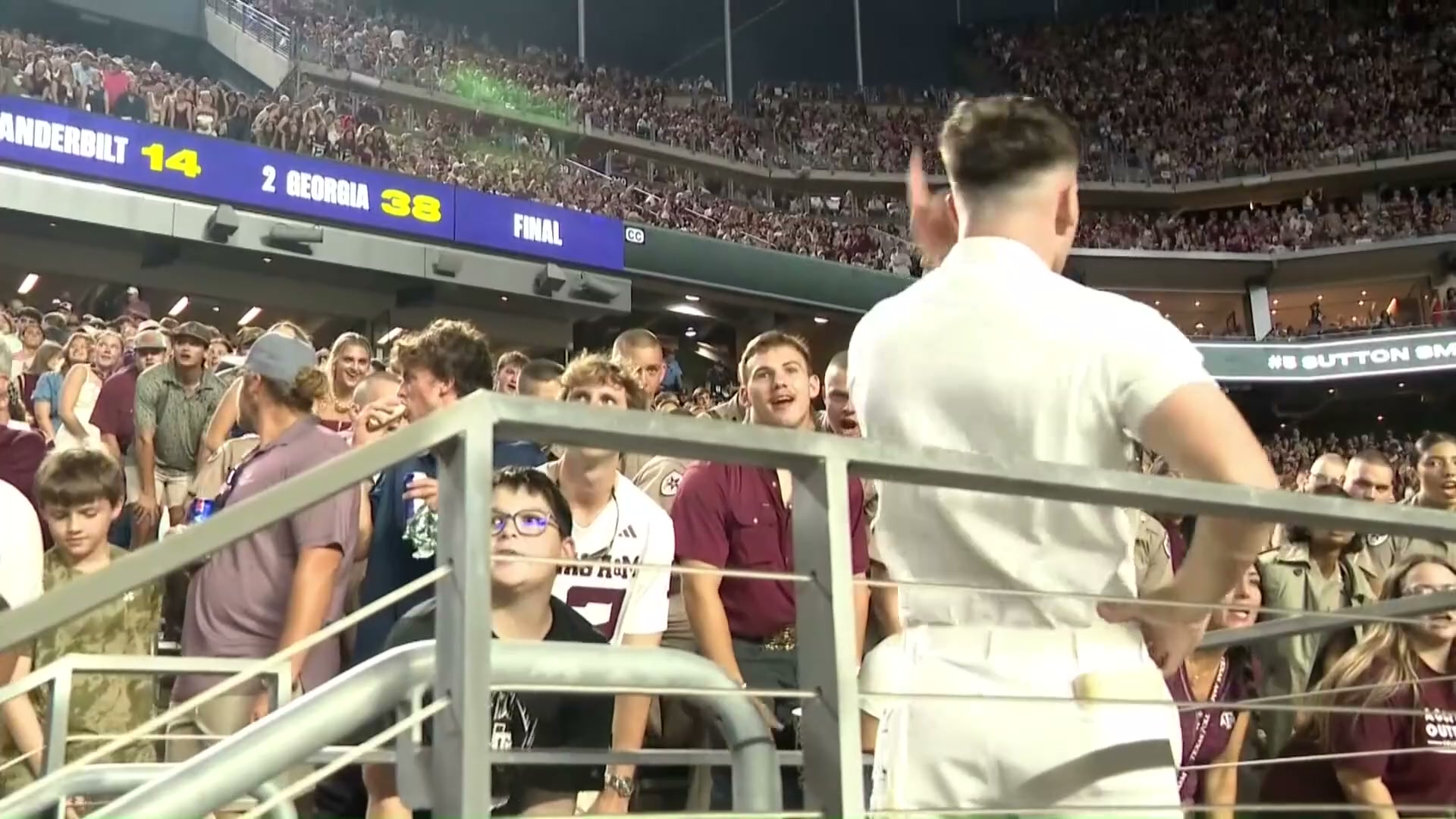 Frustration building with Arkansas Razorback football season