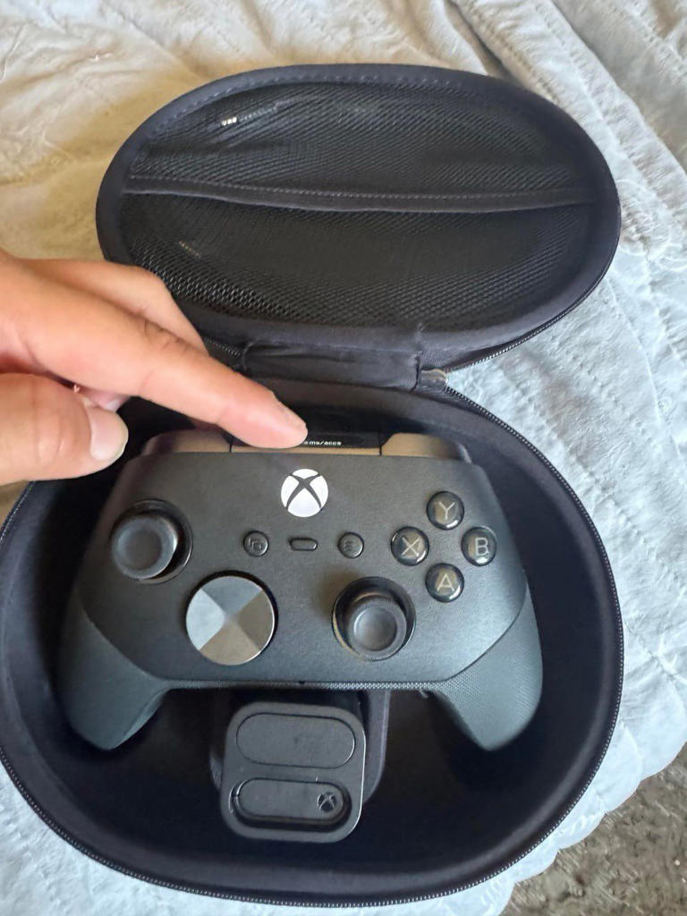 Xbox Elite Controller Series 3 specs leak via Xbox Design Lab