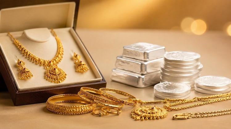 Gold, silver prices on October 6: Check latest rates in Delhi, Mumbai ...