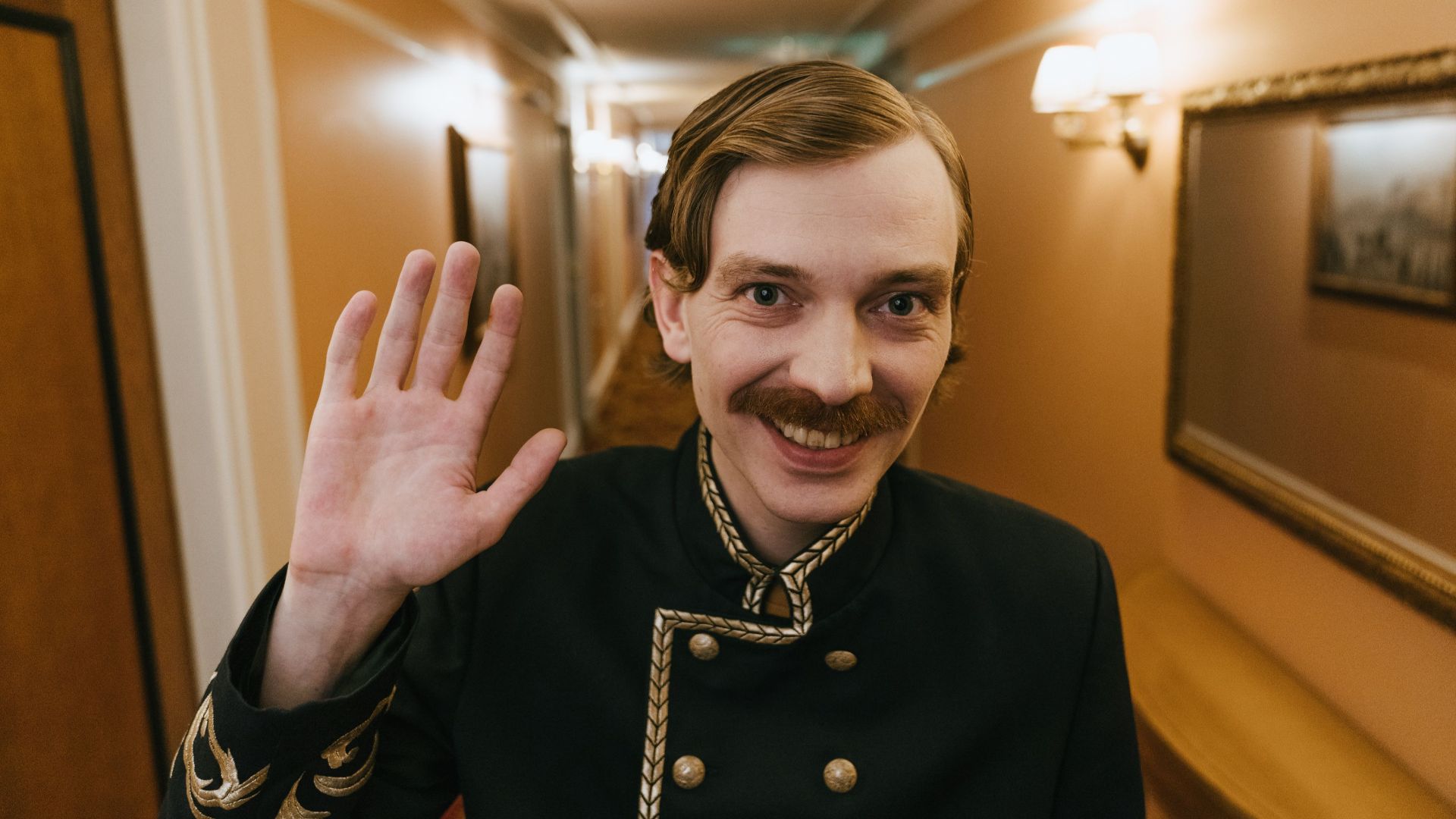 20 psychology tricks to make a great first impression