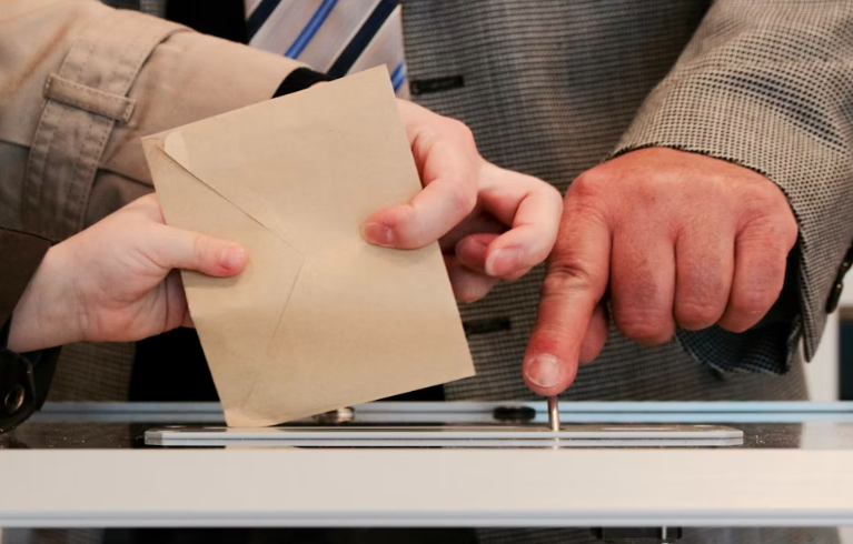 Register to vote: Tennessee, Indiana and Texas close voter registration ...