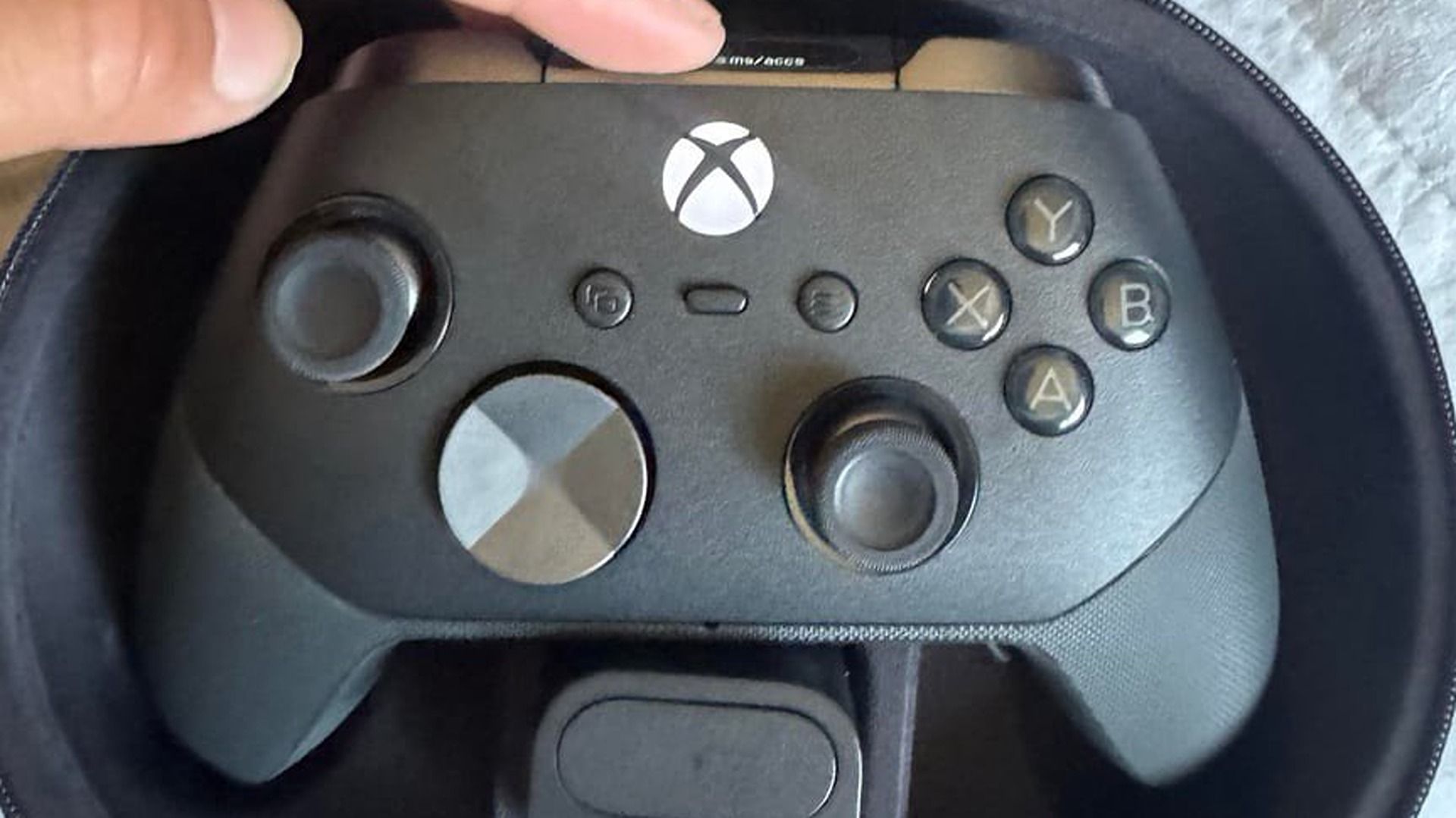 Xbox Elite Controller Series 3 specs leak via Xbox Design Lab