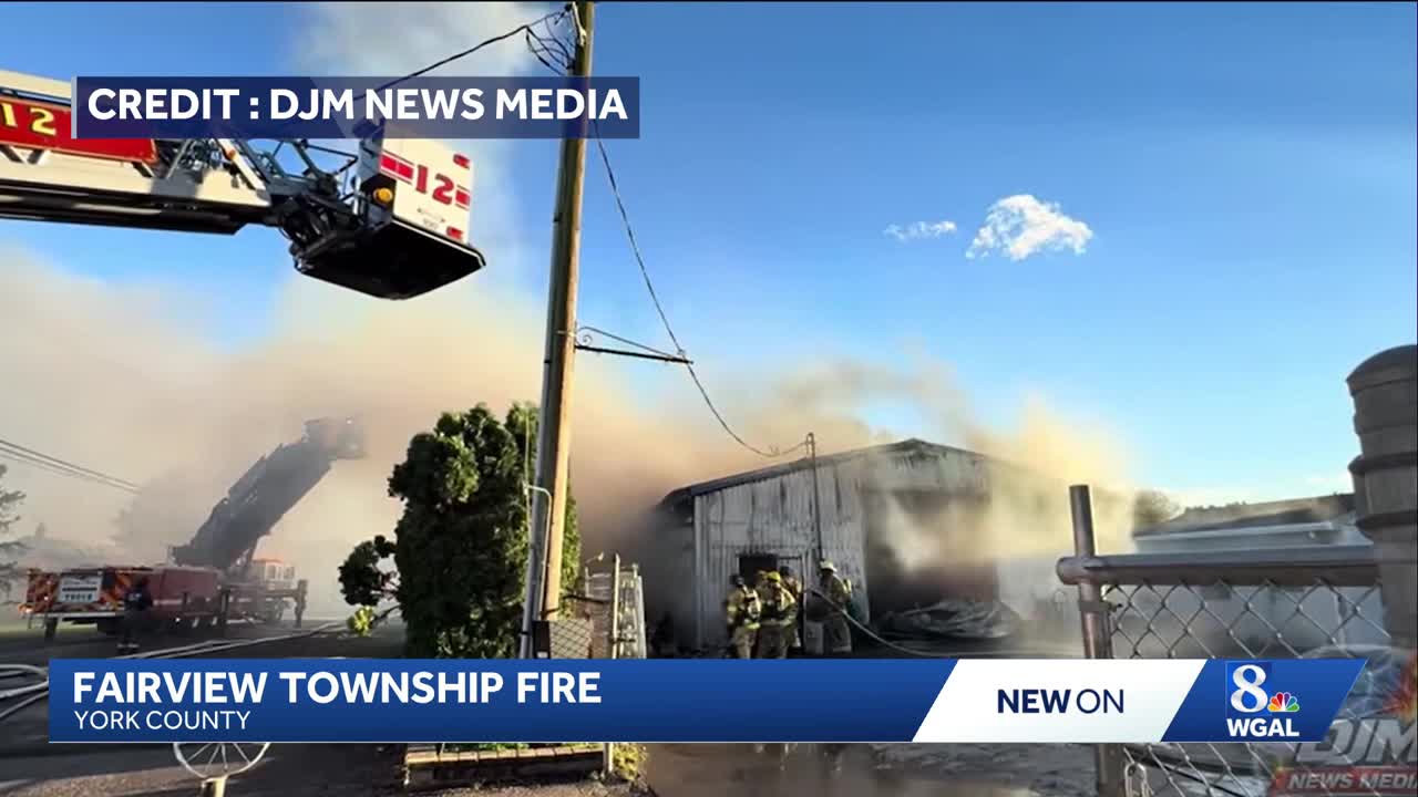 'A total loss': Crews battle 2-alarm fire at auto repair shop in ...