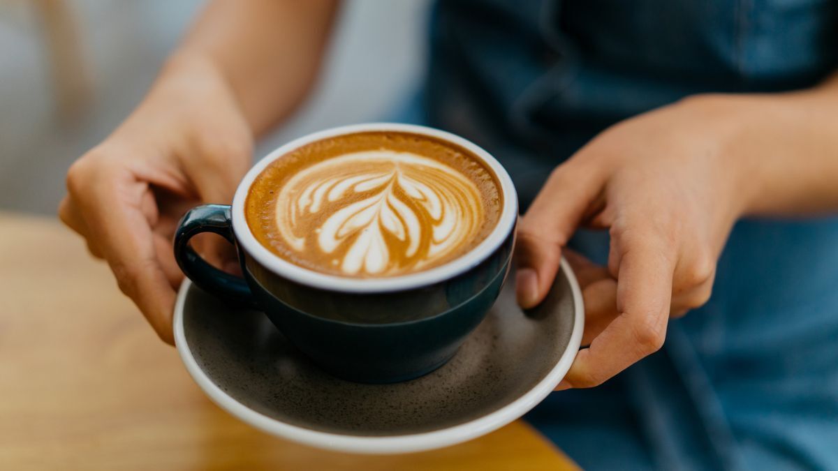 This Sacramento coffee shop sells java and handmade crafts