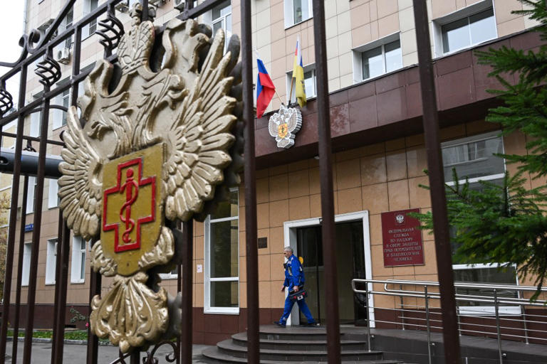 Plague outbreak at Russian lab raises questions about bioweapons and ...