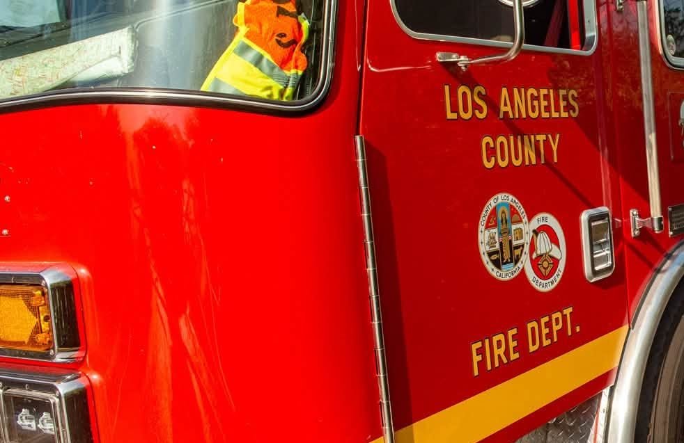 1 killed, 2 injured when car crashes into Santa Fe Springs business