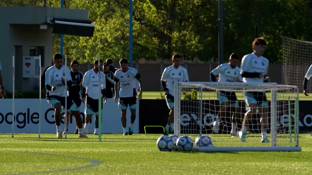 Messi back on the training pitch before his last game for Argentina