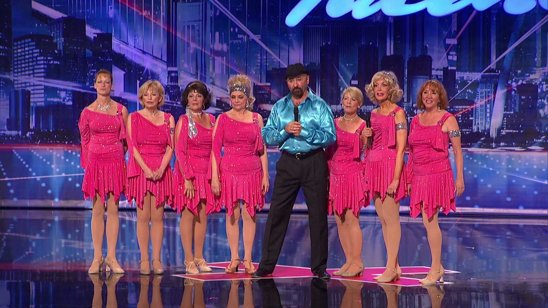 Chuck & the dazzling dames - dance group