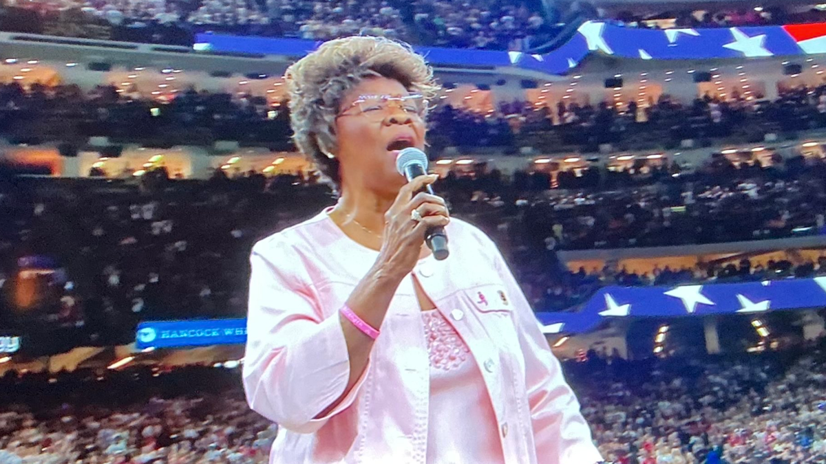 NFL fans applaud national anthem performance for Falcons vs. Saints