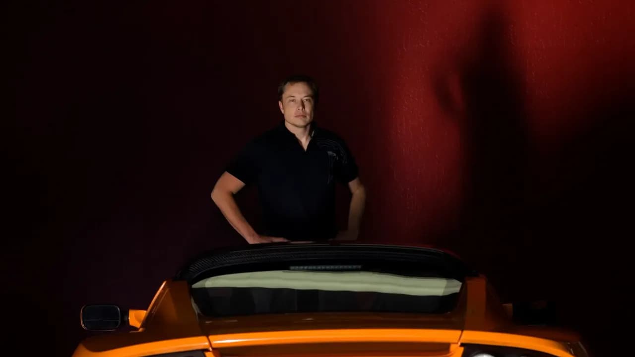 TSLA stock rises overnight: Analyst says SpaceX merger buzz could ...