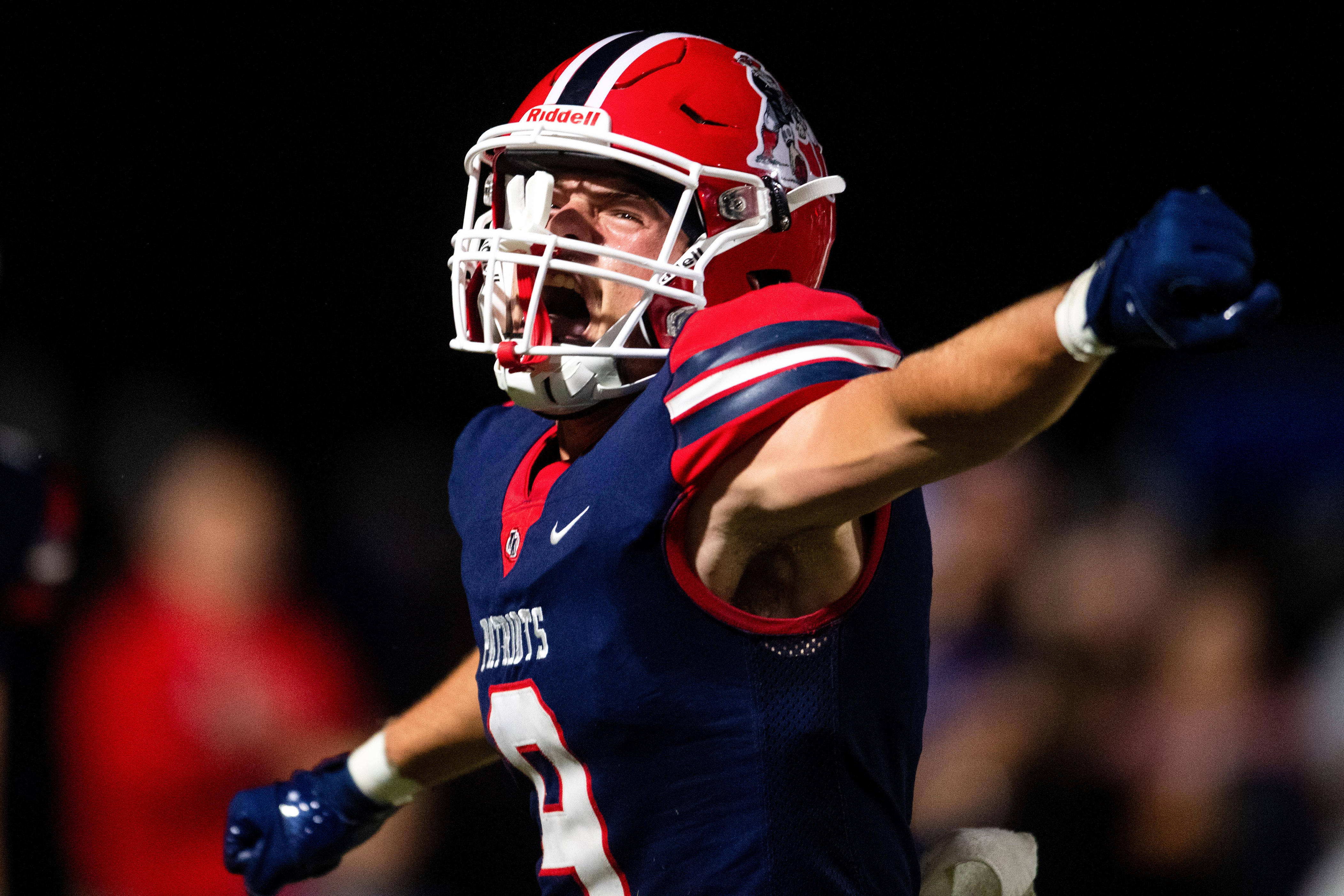 Heritage Hills football digs deep with 'elite' defensive effort in ...
