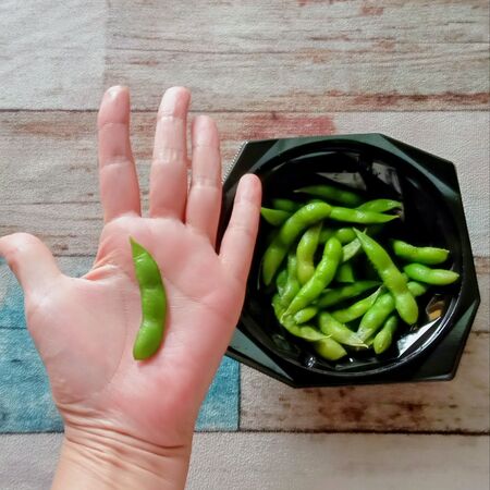 今更聞けない…豆が出やすいのは右? 左?