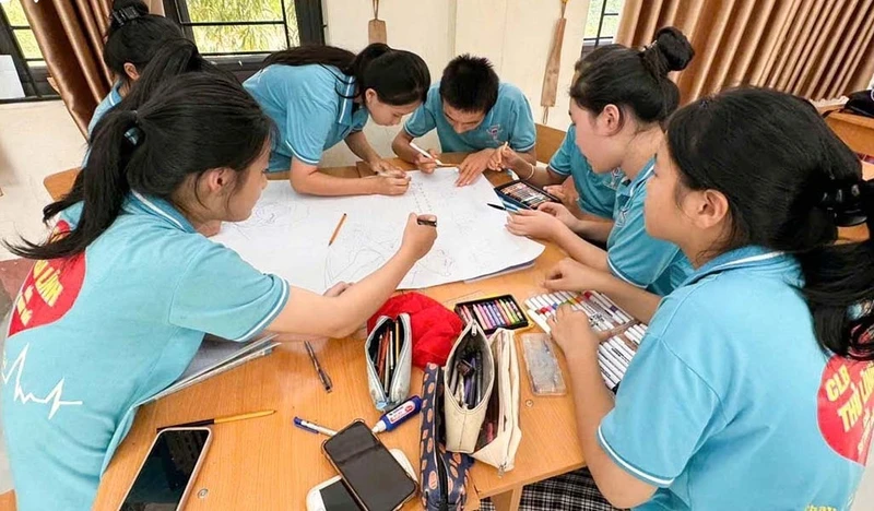 Thái Nguyên 'chốt' thời gian cung ứng đủ sách giáo khoa, bố trí trụ sở dôi dư làm phòng học