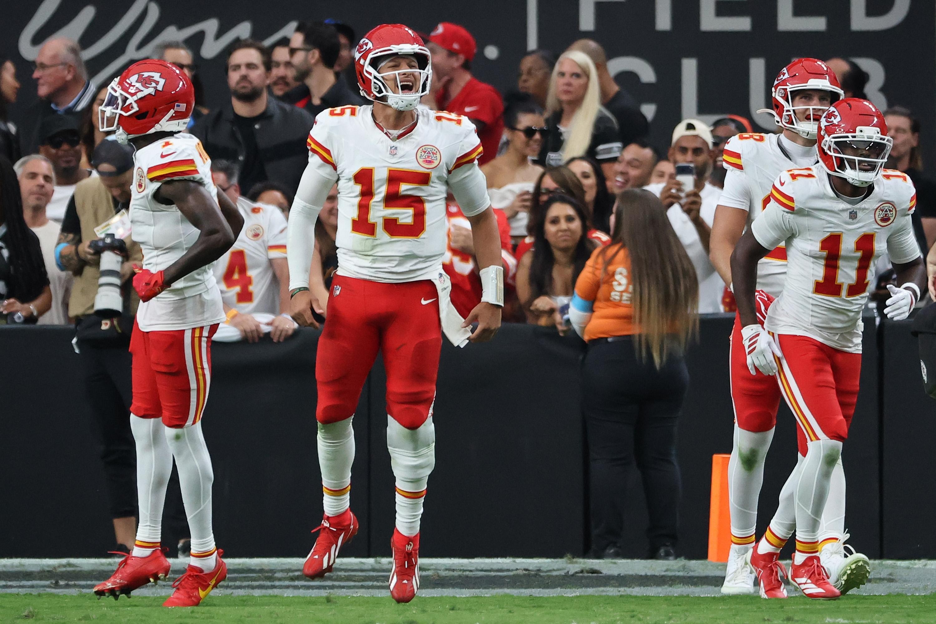 Chiefs news: Chiefs have early command of AFC West