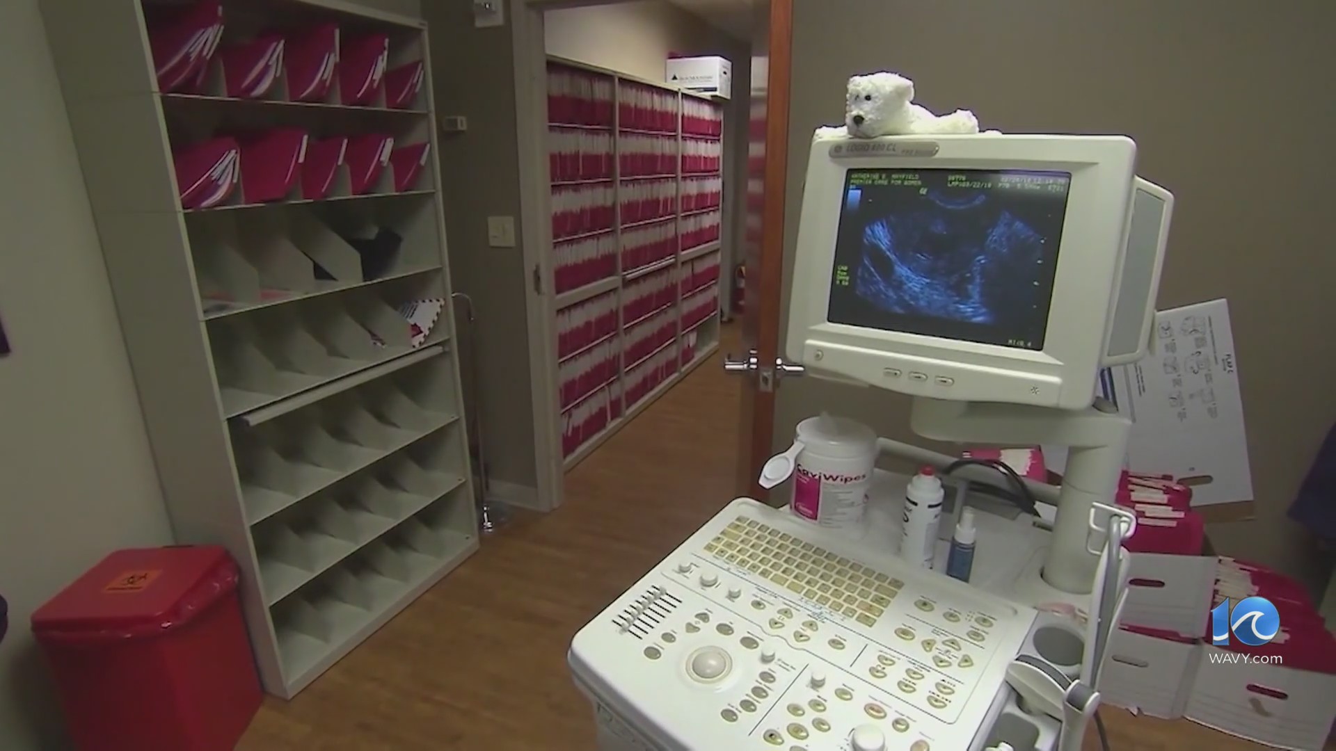 Va. considers enshrining reproductive rights
