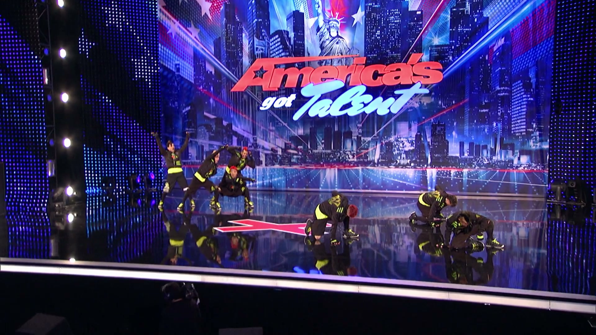 787 crew - dance group